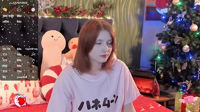 Snapshot of AliceLanley chatting on December 23, 2025, 11:09 am AliceLanley online show from December 23, 2025, 11:09 am