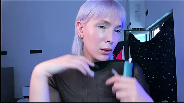 Snapshot of dollmore chatting on July 4, 2026, 2:51 am dollmore online show from July 4, 2026, 2:51 am
