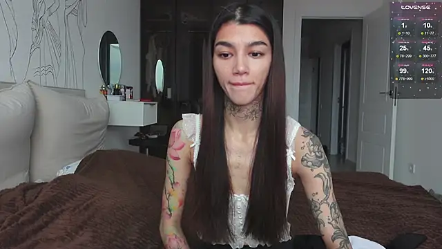 Snapshot of vinkitinkii chatting on October 30, 2025, 7:28 am vinkitinkii online show from October 30, 2025, 7:28 am