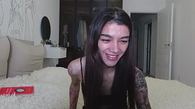 Snapshot of vinkitinkii chatting on November 14, 2025, 3:05 pm vinkitinkii online show from November 14, 2025, 3:05 pm