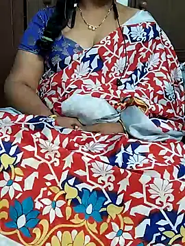 Snapshot of yours-kavaya chatting on October 19, 2025, 11:40 pm yours-kavaya online show from October 19, 2025, 11:40 pm