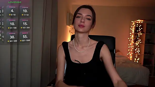 Snapshot of olivia_jeas chatting on February 24, 2026, 1:28 am olivia jeas online show from February 24, 2026, 1:28 am