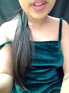 Snapshot of Roshni_98 chatting on November 14, 2025, 6:50 am Roshni 98 online show from November 14, 2025, 6:50 am