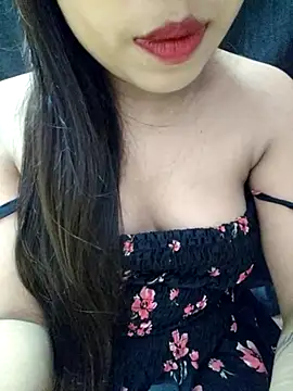 Snapshot of Roshni_98 chatting on June 26, 2026, 6:14 pm Roshni 98 online show from June 26, 2026, 6:14 pm