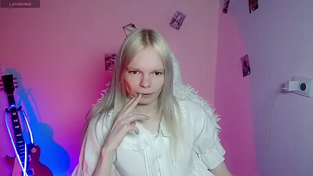 Emily Nyaffee online show from April 4, 2026, 4:24 pm