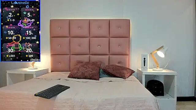 lhiamfit online show from October 29, 2025, 5:01 pm