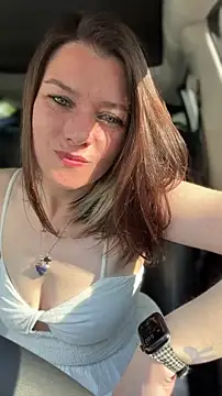 Snapshot of LadyLena1 chatting on May 1, 2026, 12:04 am LadyLena1 online show from May 1, 2026, 12:04 am