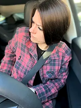 Snapshot of LadyLena1 chatting on November 30, 2025, 6:09 pm LadyLena1 online show from November 30, 2025, 6:09 pm