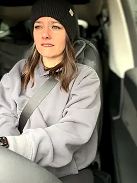 Snapshot of LadyLena1 chatting on November 12, 2025, 6:56 pm LadyLena1 online show from November 12, 2025, 6:56 pm