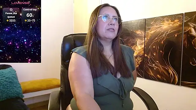 Snapshot of amalia_brunette chatting on February 17, 2026, 11:24 pm amalia brunette online show from February 17, 2026, 11:24 pm