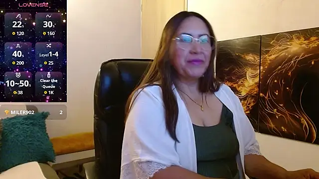 Snapshot of amalia_brunette chatting on March 4, 2026, 11:01 pm amalia brunette online show from March 4, 2026, 11:01 pm