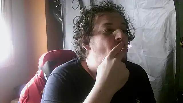 porkorossy online show from March 11, 2026, 8:19 am