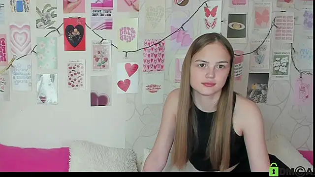 Snapshot of little_radiant_sun chatting on November 27, 2025, 8:15 am little radiant sun online show from November 27, 2025, 8:15 am