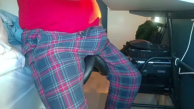 Snapshot of dutch-horny-daddy chatting on January 8, 2026, 11:49 am dutch-horny-daddy online show from January 8, 2026, 11:49 am