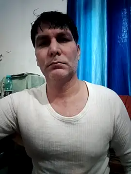 Snapshot of ZIMMY25 chatting on November 29, 2025, 6:35 am ZIMMY25 online show from November 29, 2025, 6:35 am