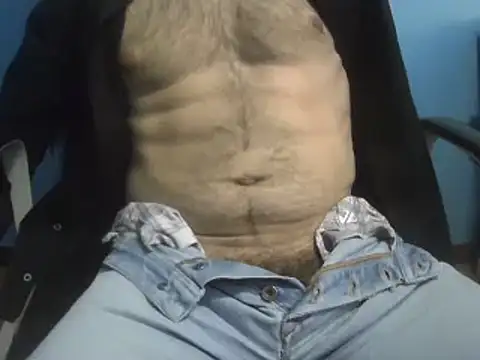 Snapshot of Pol8822 chatting on March 19, 2025, 2:13 pm Pol8822 online show from March 19, 2025, 2:13 pm