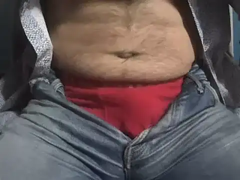 Snapshot of Pol8822 chatting on February 10, 2025, 2:59 pm Pol8822 online show from February 10, 2025, 2:59 pm