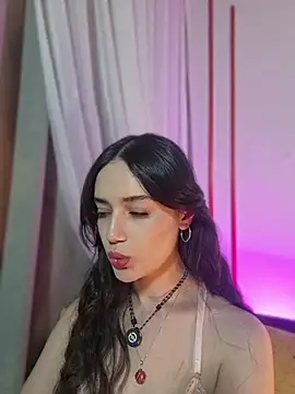 Snapshot of Kate_Amaretto_ chatting on August 7, 2026, 1:33 am Kate Amaretto online show from August 7, 2026, 1:33 am