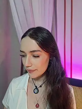 Snapshot of Kate_Amaretto_ chatting on July 5, 2026, 1:32 am Kate Amaretto online show from July 5, 2026, 1:32 am