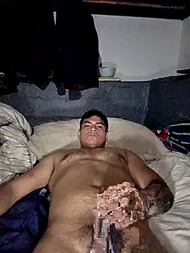 parker321516 online show from April 15, 2026, 3:01 am