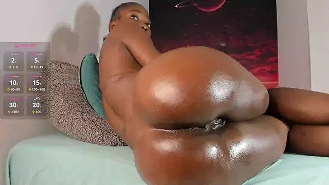 ebonnyygoddes online show from December 16, 2025, 4:11 pm