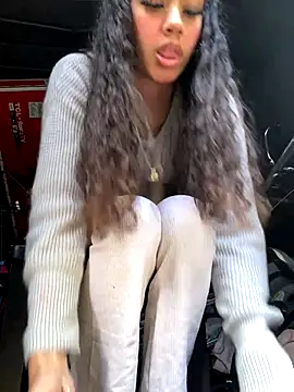 Snapshot of badbaby187 chatting on October 23, 2025, 2:49 pm badbaby187 online show from October 23, 2025, 2:49 pm