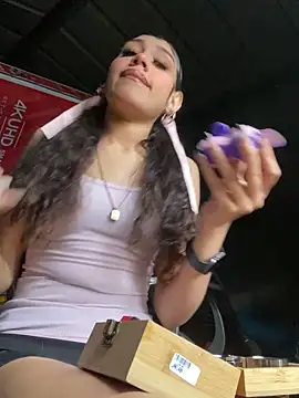 Snapshot of badbaby187 chatting on October 28, 2025, 3:11 pm badbaby187 online show from October 28, 2025, 3:11 pm