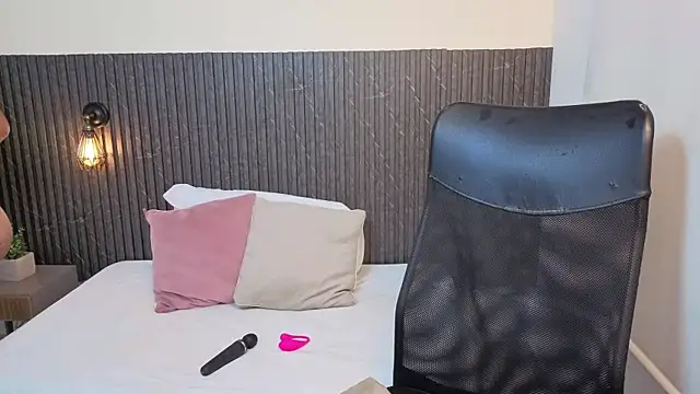 tammy lynn69 online show from March 30, 2026, 6:42 pm