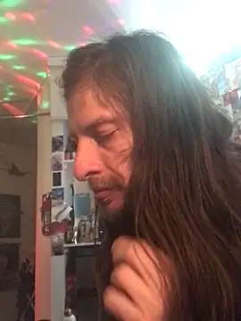 Snapshot of DownstairsSky chatting on January 15, 2025, 1:34 am DownstairsSky online show from January 15, 2025, 1:34 am