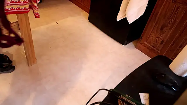 Snapshot of xxpixeyxx chatting on January 15, 2026, 2:42 pm xxpixeyxx online show from January 15, 2026, 2:42 pm