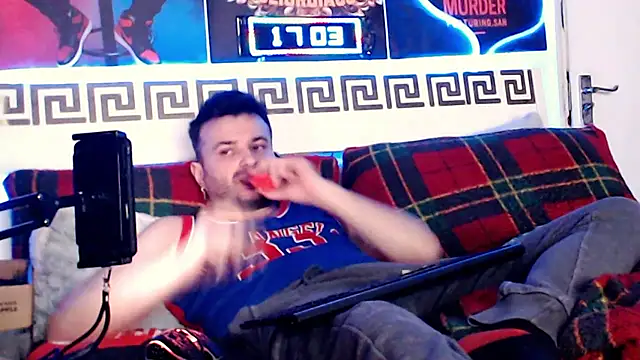 Snapshot of erotico69xxx chatting on January 14, 2026, 5:05 pm erotico69xxx online show from January 14, 2026, 5:05 pm