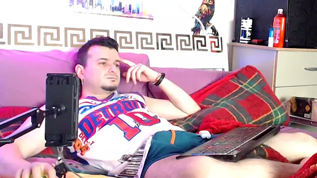 erotico69xxx online show from May 9, 2026, 10:46 pm