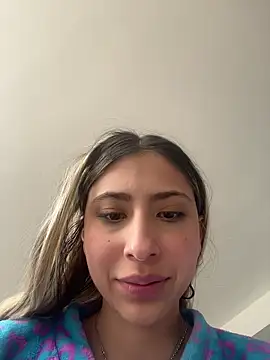 Snapshot of Ameellie chatting on October 22, 2025, 4:50 pm Ameellie online show from October 22, 2025, 4:50 pm