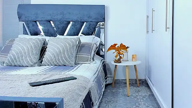 Snapshot of Zack_Froone chatting on February 27, 2026, 2:39 pm Zack Froone online show from February 27, 2026, 2:39 pm