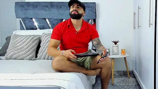 Snapshot of Zack_Froone chatting on January 17, 2026, 3:15 pm Zack Froone online show from January 17, 2026, 3:15 pm