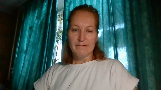 Snapshot of AmellyGrand chatting on July 9, 2026, 2:27 pm AmellyGrand online show from July 9, 2026, 2:27 pm
