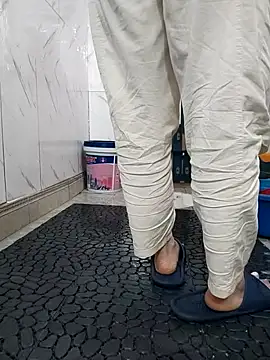 Snapshot of I_AM_NOT_A_SLUT chatting on October 31, 2025, 2:19 am I AM NOT A SLUT online show from October 31, 2025, 2:19 am