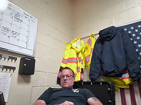 Cockrub1 online show from May 19, 2026, 2:24 pm