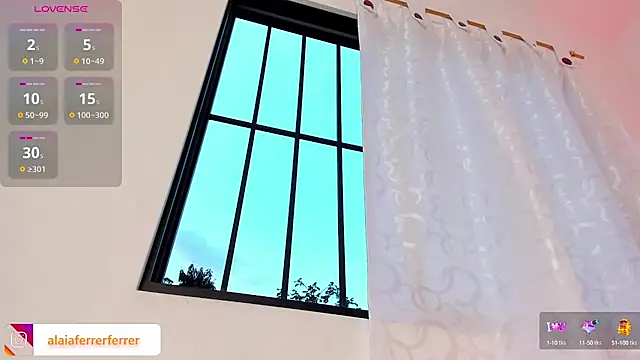 Snapshot of Alaia_Ferrer_ chatting on March 19, 2025, 11:14 pm Alaia Ferrer online show from March 19, 2025, 11:14 pm