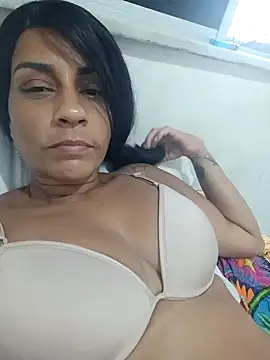 casal7722 online show from January 31, 2025, 9:16 pm