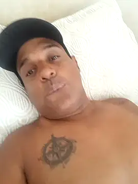 casal7722 online show from December 16, 2024, 1:54 pm