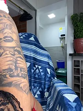 Snapshot of Hardcockboysxxx chatting on December 4, 2025, 1:15 am Hardcockboysxxx online show from December 4, 2025, 1:15 am