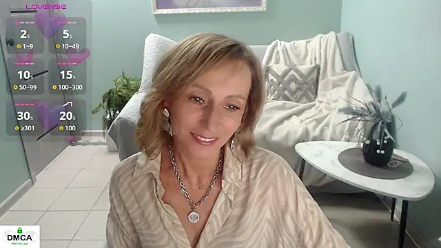 Snapshot of HornyMilf_777 chatting on July 13, 2026, 6:35 am HornyMilf 777 online show from July 13, 2026, 6:35 am