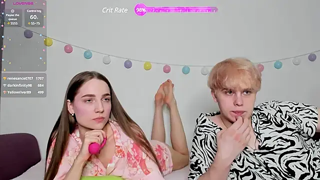 Emily and Ilumi online show from March 1, 2025, 4:44 pm