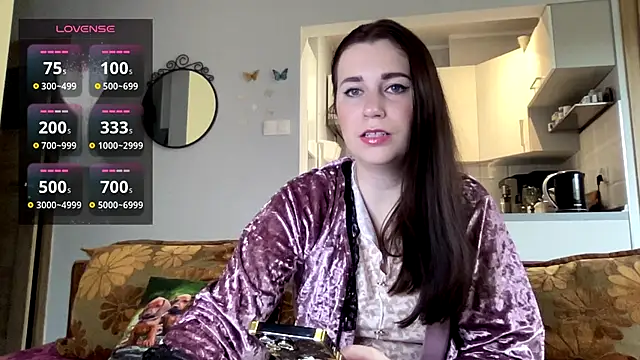 Snapshot of Teylor_Love chatting on October 22, 2025, 12:04 pm Teylor Love online show from October 22, 2025, 12:04 pm