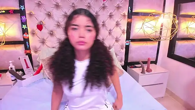 Angela lovee online show from February 24, 2026, 1:01 pm