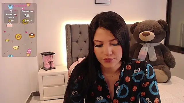 Snapshot of Nicols66 chatting on November 12, 2025, 9:29 pm Nicols66 online show from November 12, 2025, 9:29 pm