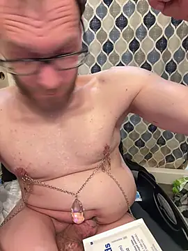 ClintCumin416 online show from April 17, 2026, 12:24 am