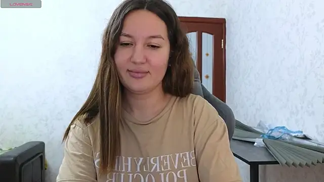 Snapshot of Nelly_Fischer chatting on April 24, 2026, 3:36 pm Nelly Fischer online show from April 24, 2026, 3:36 pm