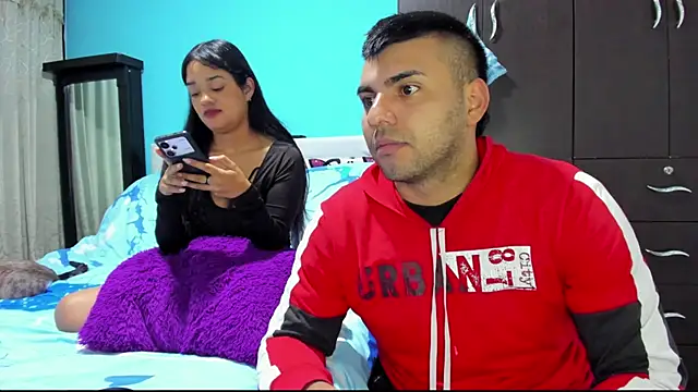 Snapshot of 2ScarletandRyan8 chatting on December 2, 2025, 10:06 am 2ScarletandRyan8 online show from December 2, 2025, 10:06 am